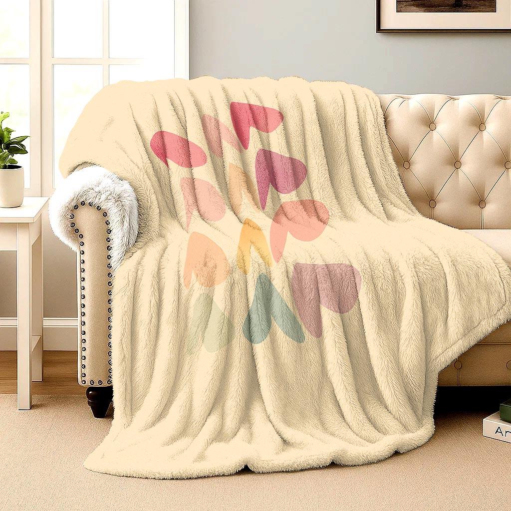 Multiple heartshaped patterns Flannel printed blanket suitable for all seasons suitable for living room office sofa and travel