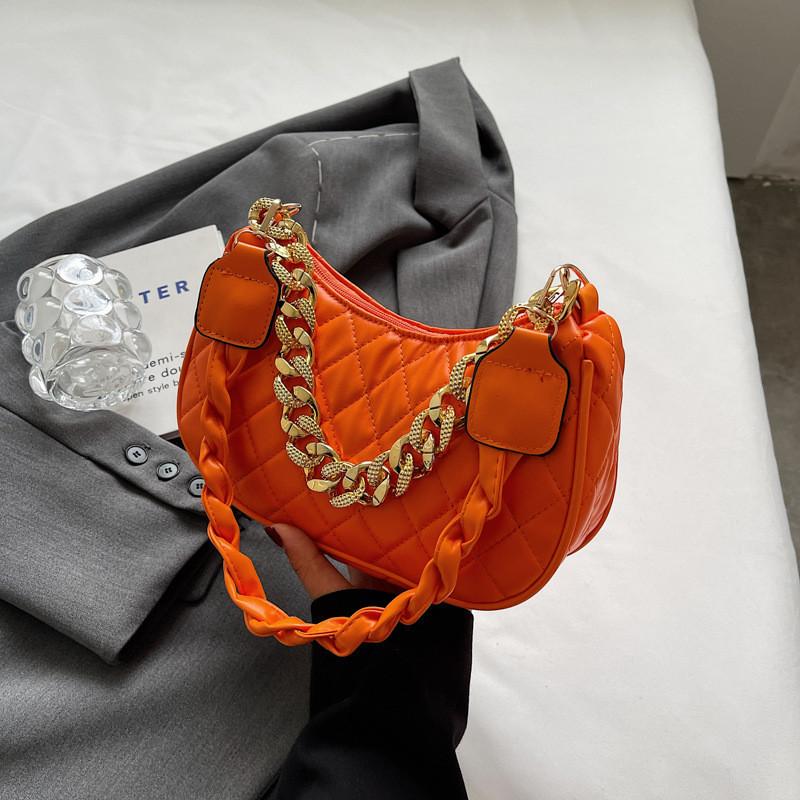 Stylish And Chic 2023 New Summer Street Fashion Shoulder Bag Horizontal Square Shape With Zipper Closure оранжевый