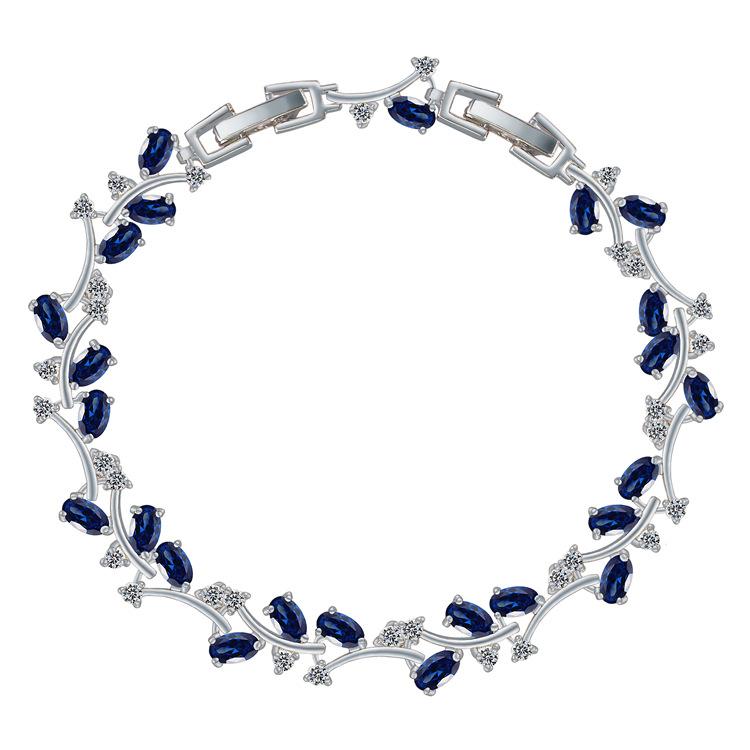

2026 European and American New Fashion, Accessories Retro Wreath Zircon Hand Women s Creative Bracelet 18CM платиновый