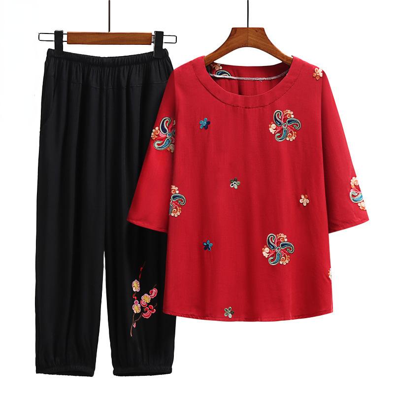 Summer Two-Piece Set Short-Sleeved Embroidered T-Shirt Top Ankle-Length Pants Women Suits Mothes Clothes XL-6XL