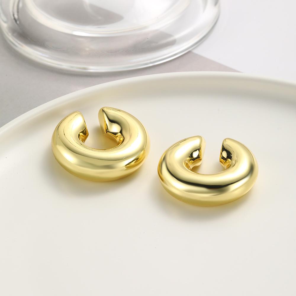 

Ретро ребристый твист кафф для уха: Украшения-клипсы для ушей без прокола в стиле инфлюенсера