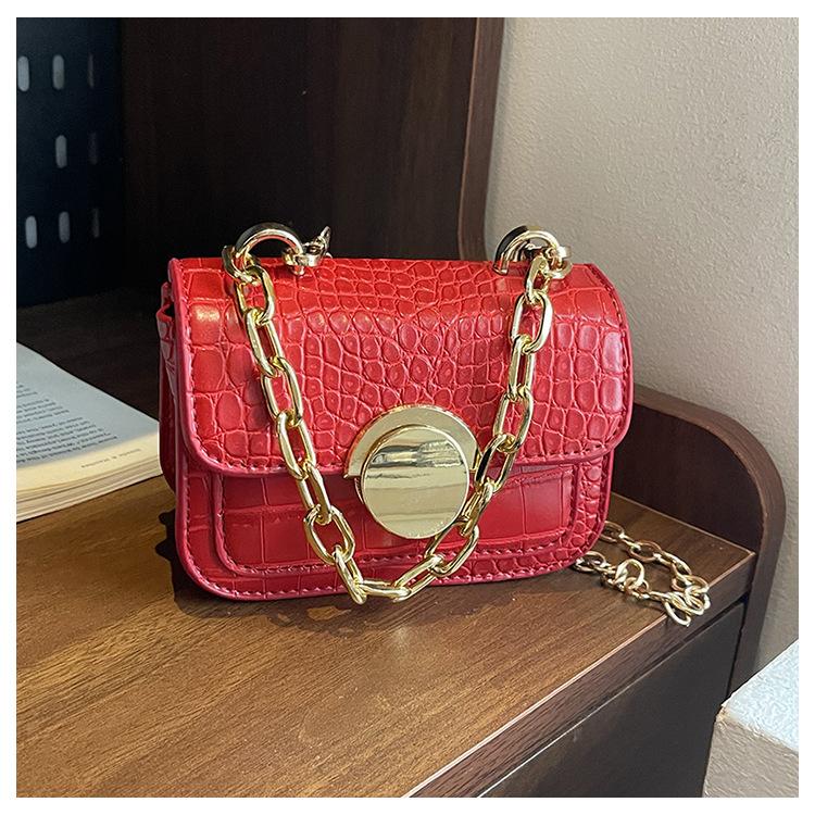 New Crocodile Pattern Texture Girls Shoulder Bag Bag Love Lock Accessories Small Bag Girls Go Out Small Bag