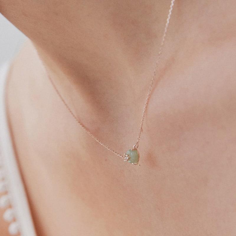 

OR D`OR Round Mint Jade Pendant Necklace baby pink