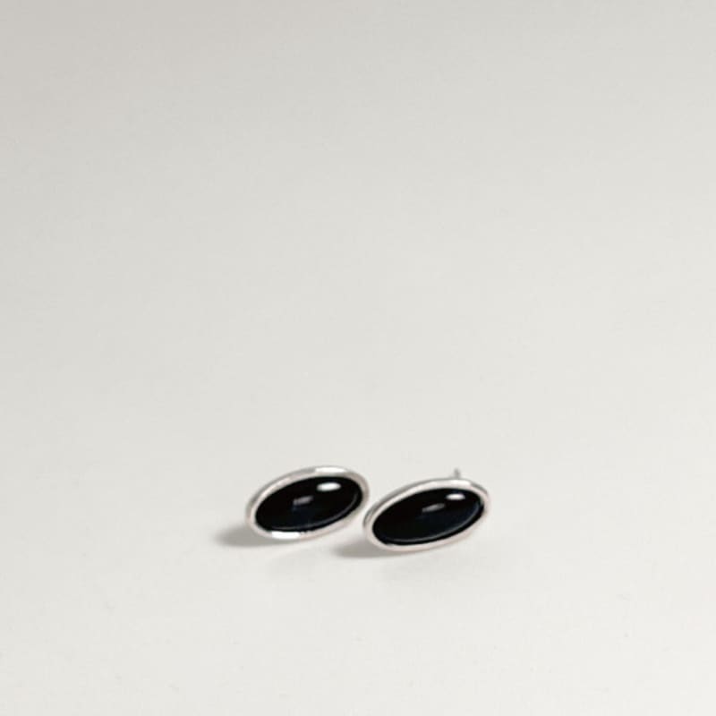 objet213 Classic oval slim earrings