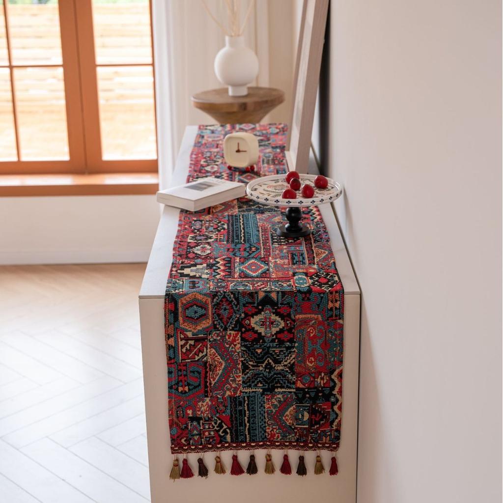 Jacquard Ethnic Style Red Tassels Table Runner, Christmas Kitchen Dining Table Decoration for Home Party Festival