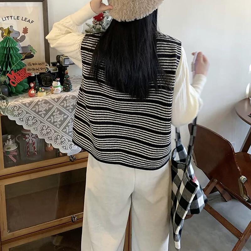 TonLion Women's Striped Round Neck Cardigan Vest