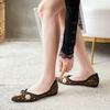 Fashion Metal Rivet Decoration Flats Women Luxury Rhinestone Design Pointed Toe Loafers for Women Soft Sole Comfort Mules Casual Shoes