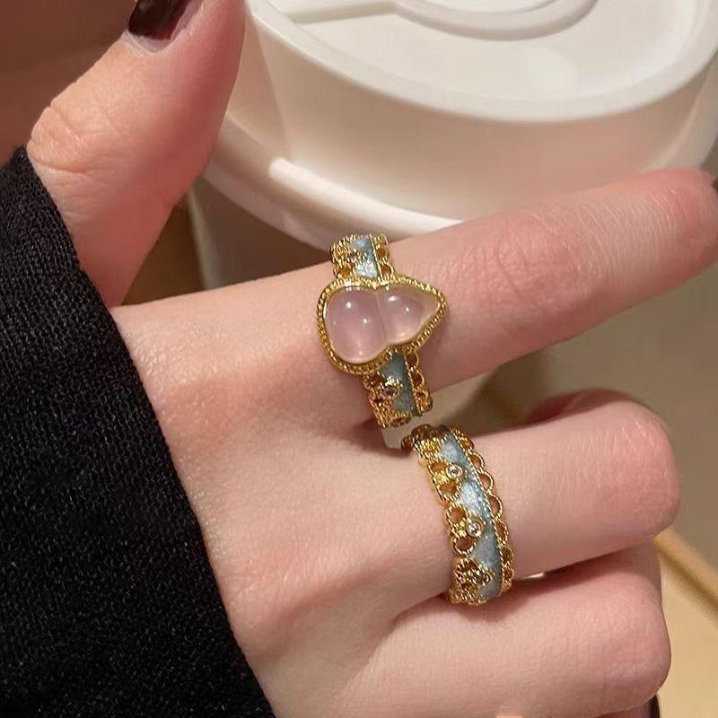New Luxury Temperament Rhinestone Rings Vintage Irregular Metal Open Finger Rings For Women Party Jewelry Accessories Gifts