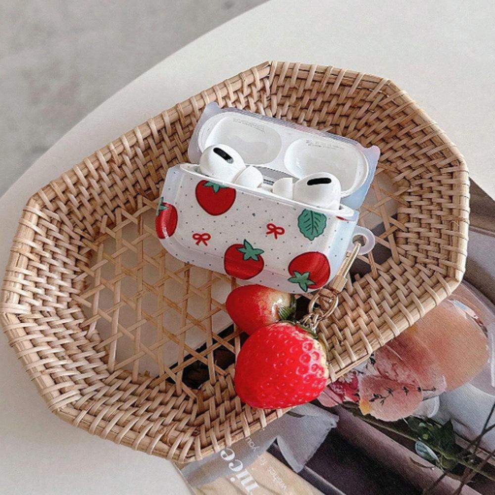 Strawberry keychain creative AirPods protective cover Apple wireless Bluetooth 1st generation Pro1 earphone cover