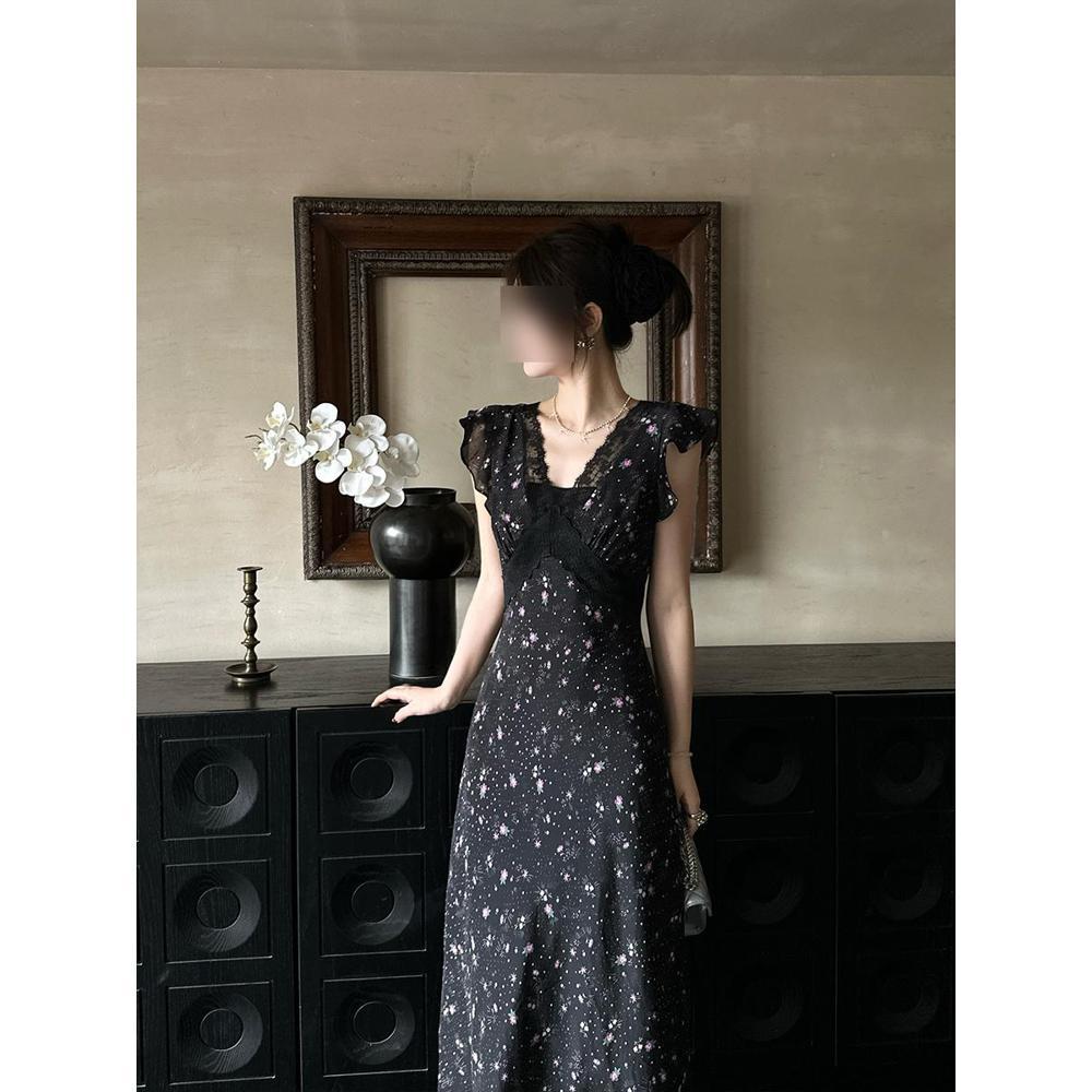 Women's Summer Casual New Lace Temperament Long Dress Small Fly Sleeves Black Floral Suspender Dress