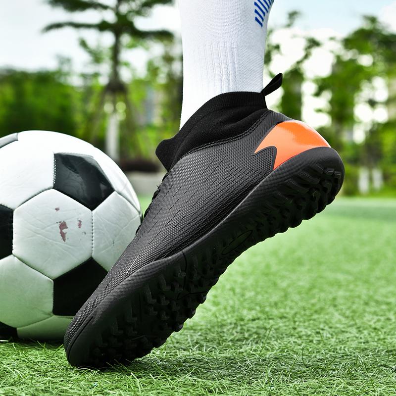 Men's Football Boots Rubber Soft Sole Short Nail Artificial Turf Leather Youth Kids Football Shoes