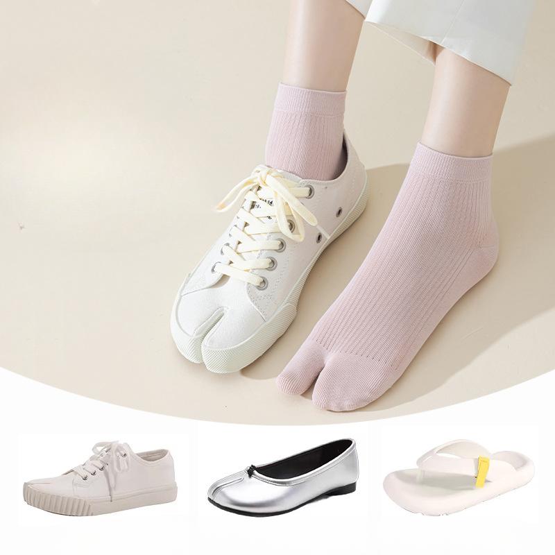 Thin, Pure Cotton, Sweat-absorbing, Deodorizing, Antibacterial, Boneless Women's Two-toed Socks with Hoof Shoes and Short Socks