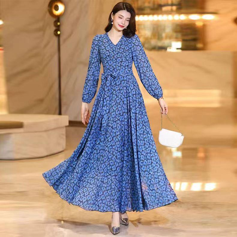 2025 Light Luxury Floral Slimming Long Dress for Women - Spring to Autumn