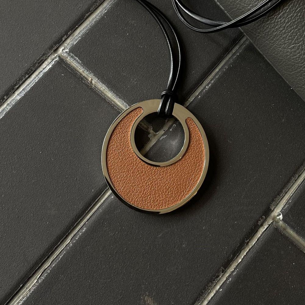 Simple Heart Pendant Necklace Adjustable Long Leather Rope Charm Chokers Clavicle Chain  Party