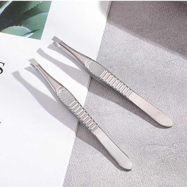 Rhodanthe - Пинцет для бровей из нержавеющей стали Bevel - Silver