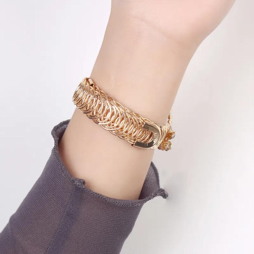 Elegant Quartz Zircon Wrist Watch Clock Open Bangle Watches Personality Crystal Watches Women