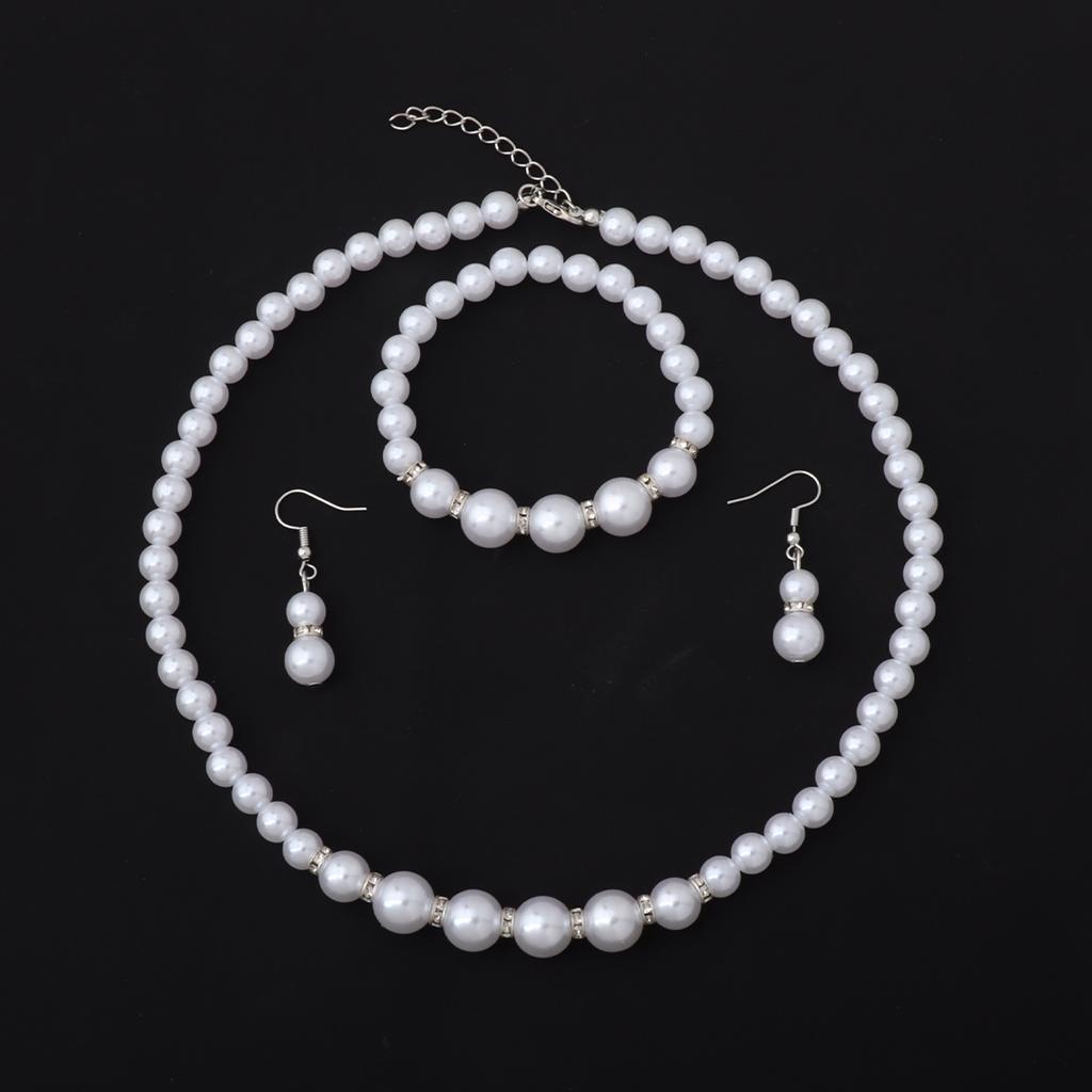 3Pcs Women's Pearl Jewelry Set Simulated Pearls Fashion Simplicity Girl Versatile Earrings Necklaces Bracelets Jewelry Set