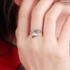 Chic Retro Distressed White Fox Ring: Women's Cute, Versatile Fashion Accessory