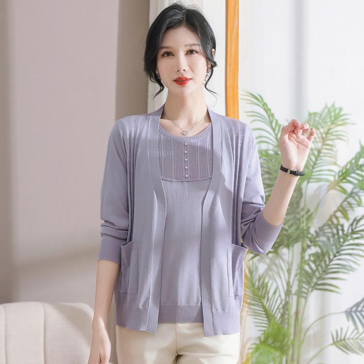 New Fashionable Shirt, Middle-aged and Elderly Women's Spring and Autumn Tops, Two-piece Set of Mother's Spring and Summer Solid Color Knitted Sweater