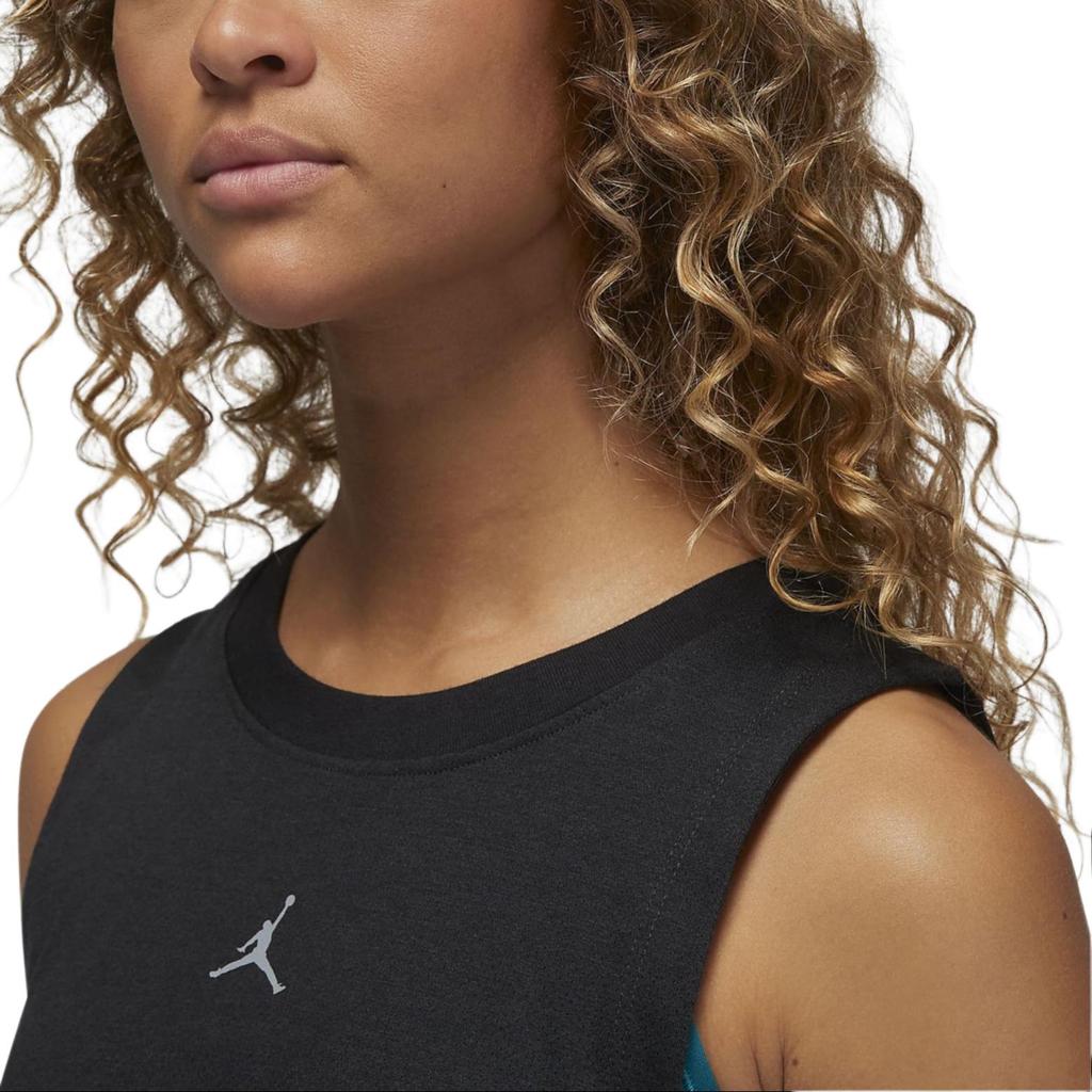Jordan Solid Color Round Neck Fitted Sleeveless Tank Top Women Tops Black FB4630-010
