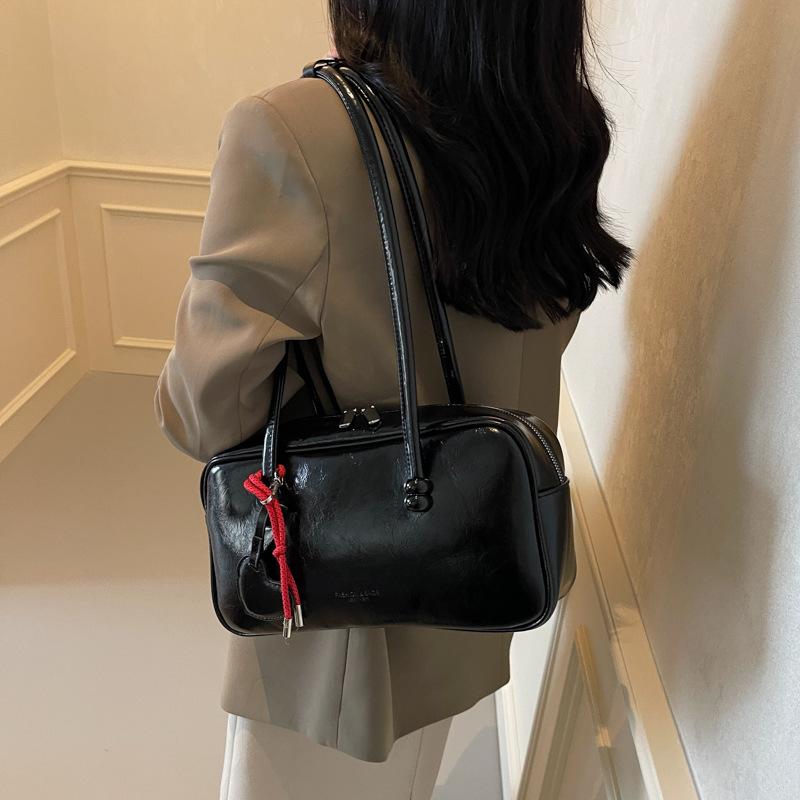 

Ретро-портативная сумка для боулинга женская 2024 года, новая модная осенне-зимняя модная универсальная сумка, высококачественная сумка через плечо чёрный