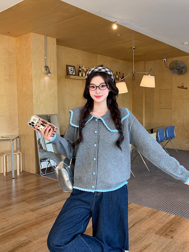 2026 Autumn Women's Plus Size Sweet Color Block Knit Top with Doll Collar and Long Sleeves