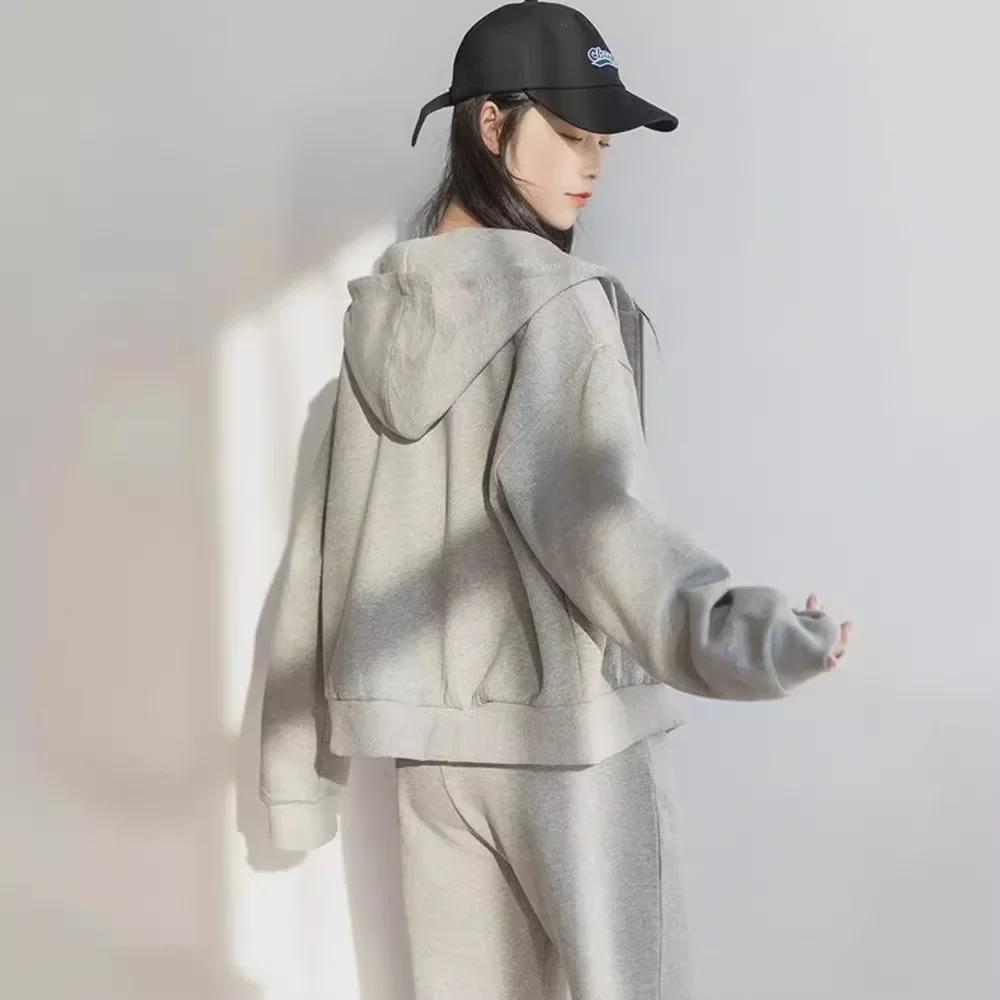 Unisex Hooded Cardigan Sports Suit: Spring/Autumn Casual, Loose-Fit Running Two-Piece Set for 2024.