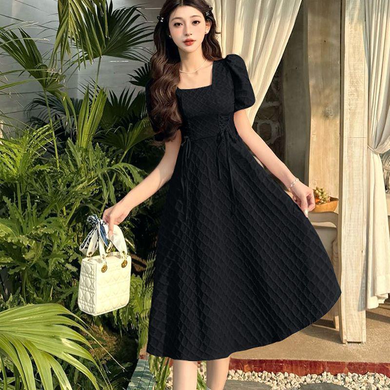 Plus Size Black Square Neck A-Line Dress - Slimming Mature Style for Pear Shapes