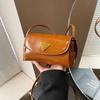 Small Bag Women's Autumn and Winter Retro New Versatile Simple Shoulder Messenger Bag Commuter Pillow Bag