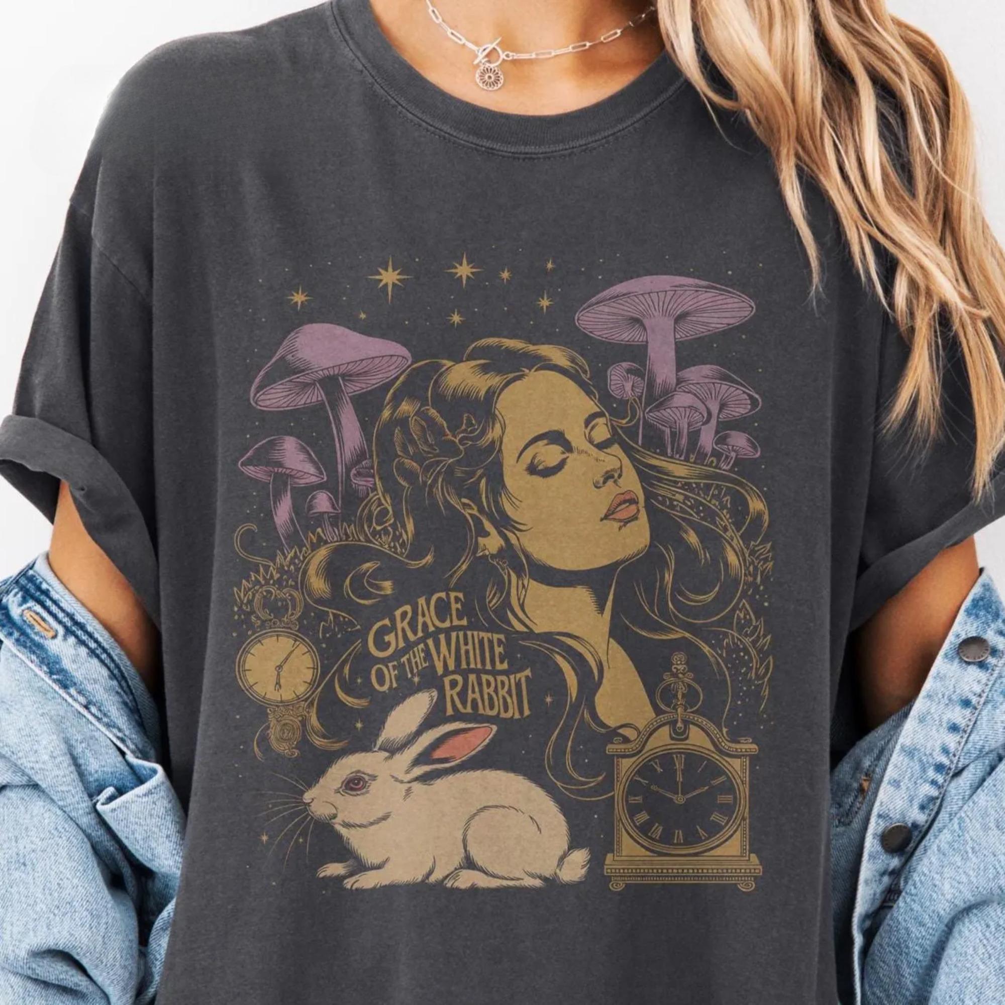 

GRACE OF THE WHITE RABBIT Printed Womens Tshirt SpringSummer Fashion Trend Pure Cotton Top Neutral Short Sleeve Tshirt 4XL