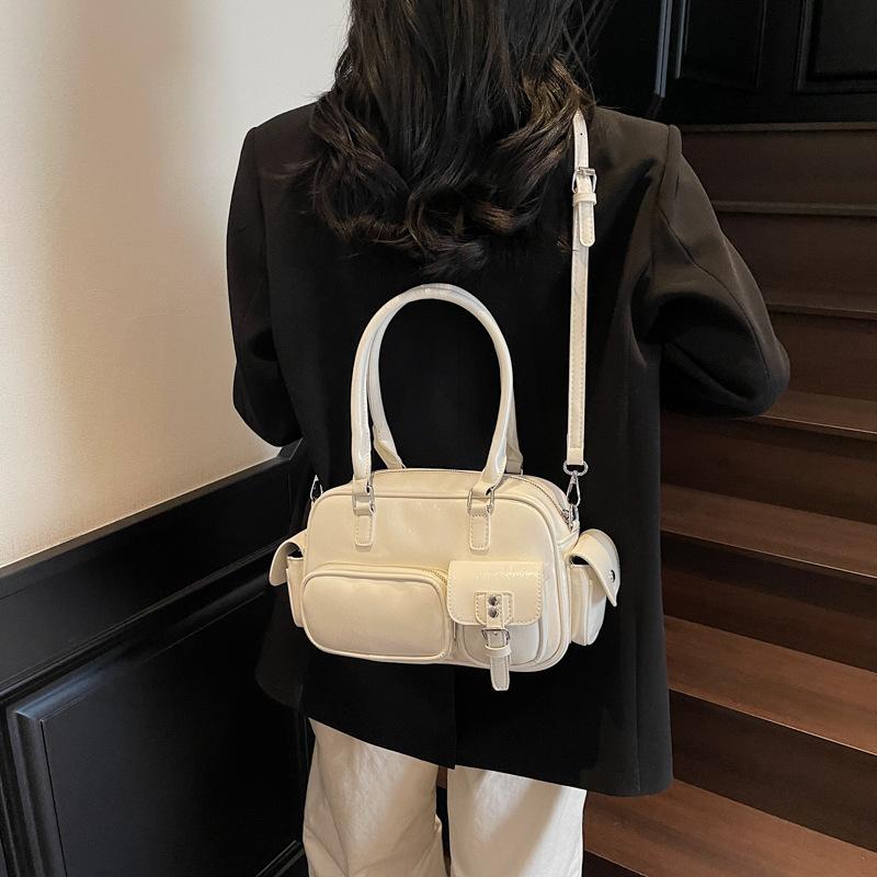 Vintage Simple Handbag Women's Commuter Bag 2025 New Large Capacity Pillow Bag Simple Shoulder Crossbody Bag