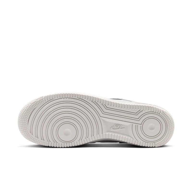 Nike WMNS Air Force 1 '07 Casual Sneakers