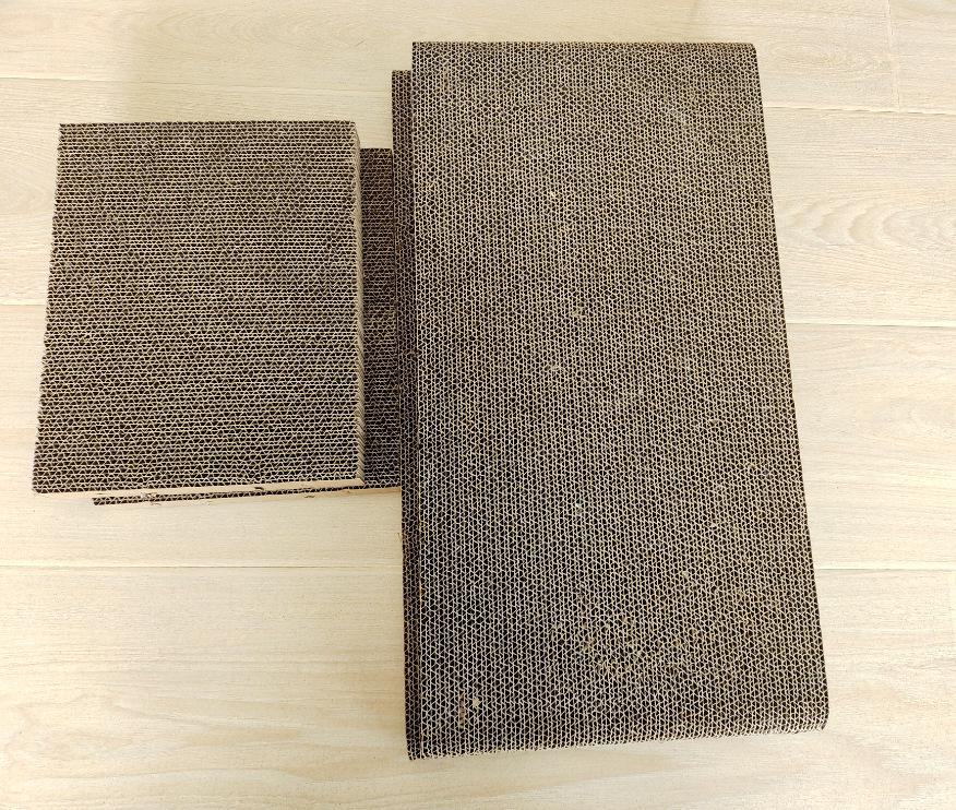 

Мяу Фея Пузырь Рыба Мультяшная Кошачья Кровать и Когтеточка - Двухслойный Гофрированный Картон, Многофункциональный Дизайн Bubble Fish Cardboard Cat Bed