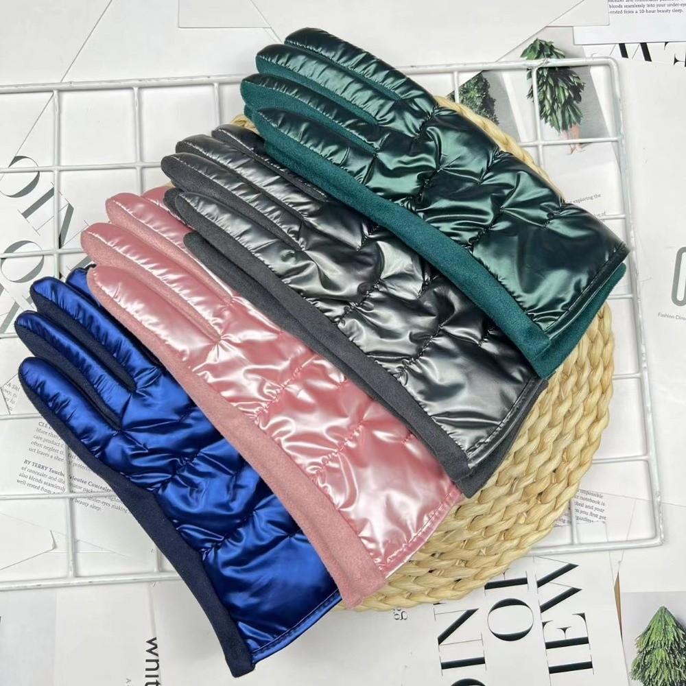 Waterproof Cycling Gloves Windproof Driving Gloves Fashion Winter Gloves Winter Season