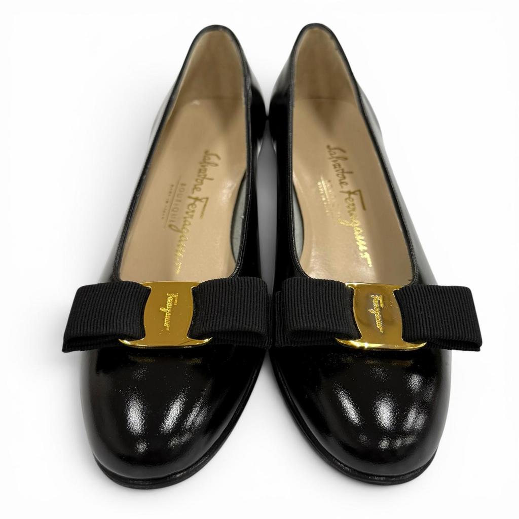 Pristine Salvatore Ferragamo Pumps Vala Logo Metal Ribbon Leather Black 6 Used