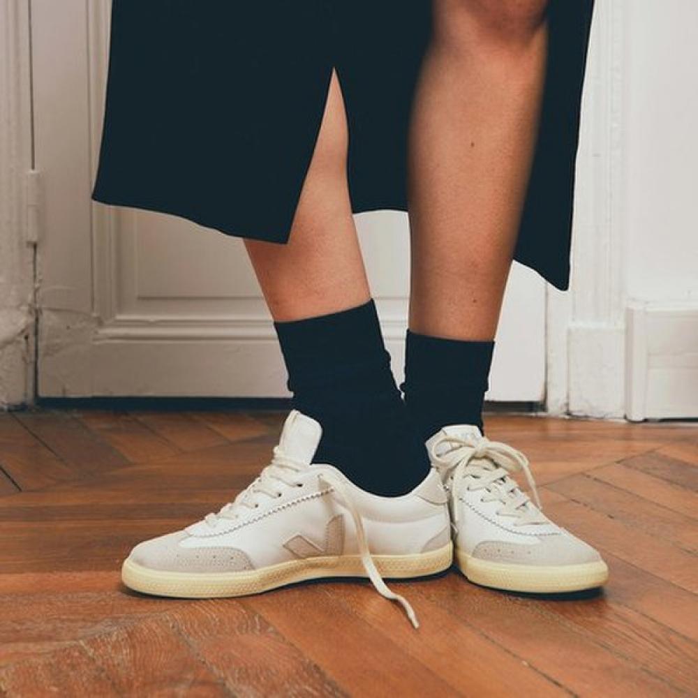 Veja Unisex Leather Low Top Sneakers Vj243vo20 852