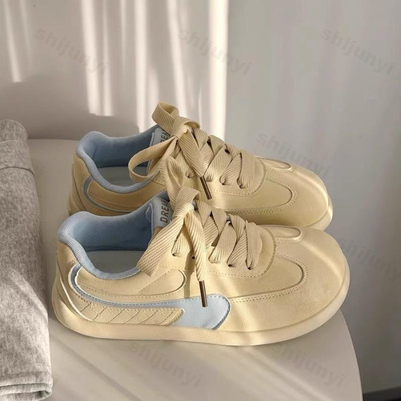 Herbst Damen Freizeitsportschuhe 2026 Bequem Rutschfest Outdoor Vulkanisierte Schuhe Retro Mode Sneaker Zapatos Mujer