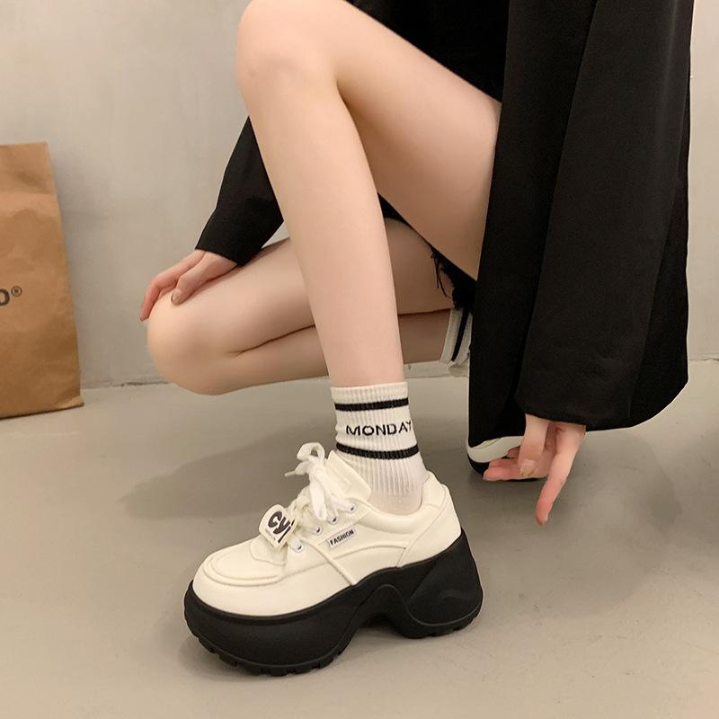 Popular high-end versatile little white shoes heightened thick baseplate shoes women's 2025 new winter leisure sports muffin shoes