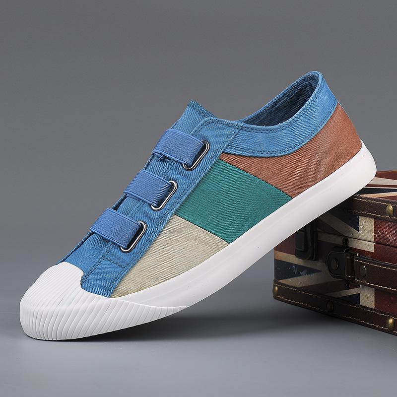 Men's 2026 Spring Canvas Slip-On Shoes: Solid Color, Breathable, Casual Low-Top Flats