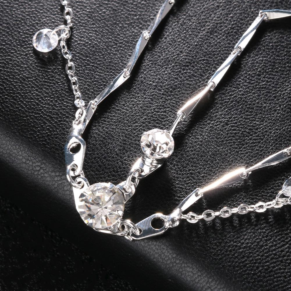 1 PC.  Accesoriu de păr cu perle. Lanț de păr cu ciucure pentru partea din spate a capului. Accesoriu de Păr pentru Femei, potrivit în special pentru mirese.