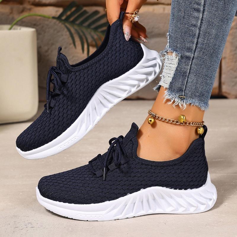 Shoes Women's New Lightweight Casual Shoes Running Shoes Breathable and Not Tired Feet Women's Shoes Soft-soled Sports Shoes Women