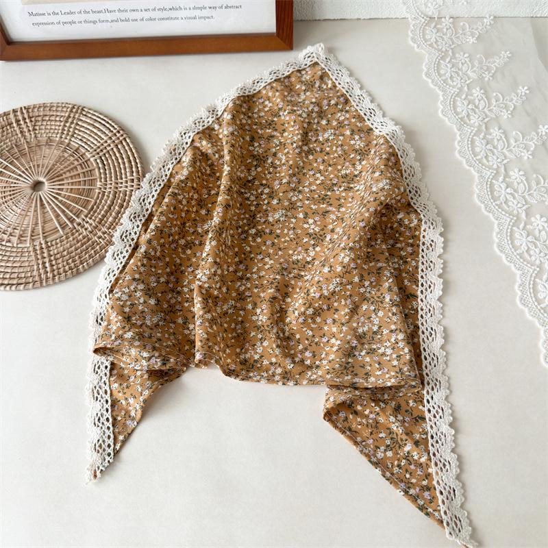 Floral Fabric Lace-edged Large Triangular Headscarf, Versatile Women's Headband for Tying Up Hair or As A Head Accessory