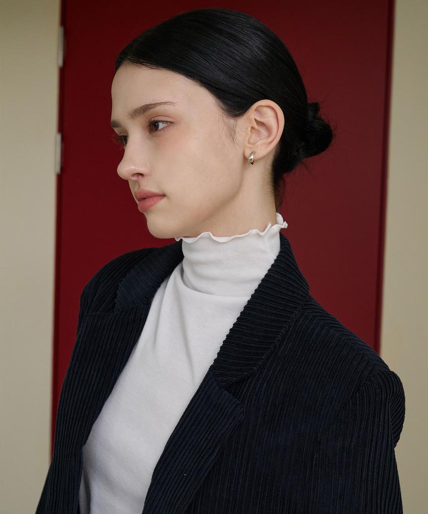 BIBYSEOB Neck Point Turtleneck White [T43]