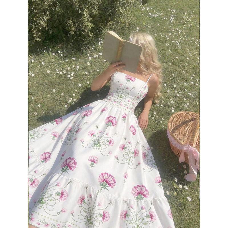 2026 spring and summer sweet romantic French fake style dress, suspender positioning printing waist backless European and American women's clothing