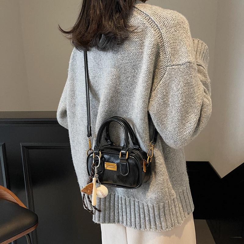 2025 Herbst und Winter neu Koreanische einfarbige lässige Handtasche Nische Pendeln täglich Trend Schulter Umhängetasche