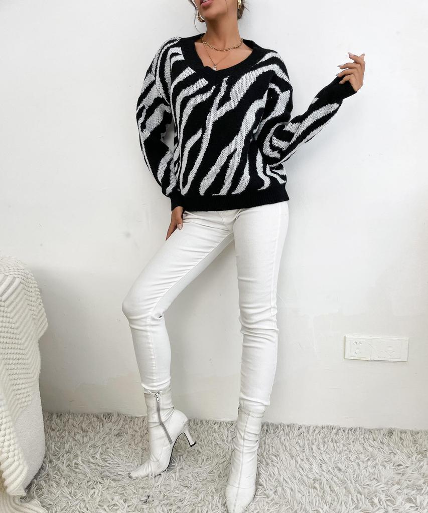 Women's Autumn/Winter 2025 Zebra Print Thick Knit Pullover Sweater - European & American Fashion