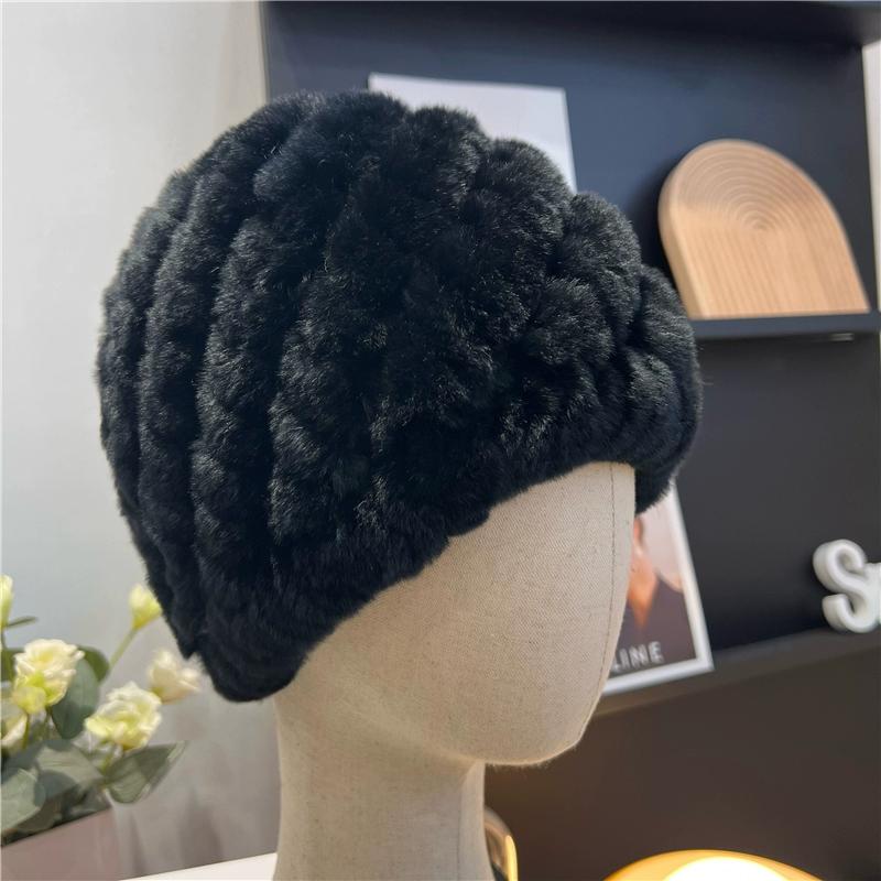 Căciulă din Blană de Iepure Rex Reală, Tricotată din Lână Caldă și Rezistentă la Frig, Versatilă pentru Toamnă și Iarnă pentru Femei