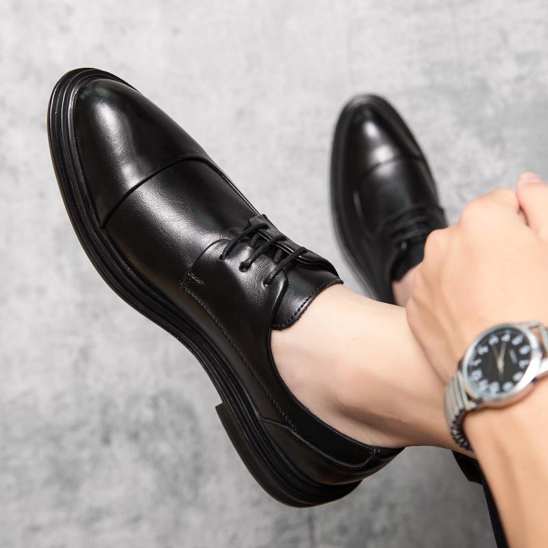 Formale Herrenschuhe im europäischen Stil, atmungsaktive, spitze Schuhe aus Leder, Oxford-Schuhe für Herren, Größe 37–45