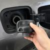 ABS Fuel Tank Cap 25827646 with Top Grip Structure and Cylindrical Lower Insert Section for Fuel Cap Replacement During Vehicle Fuel-System Service