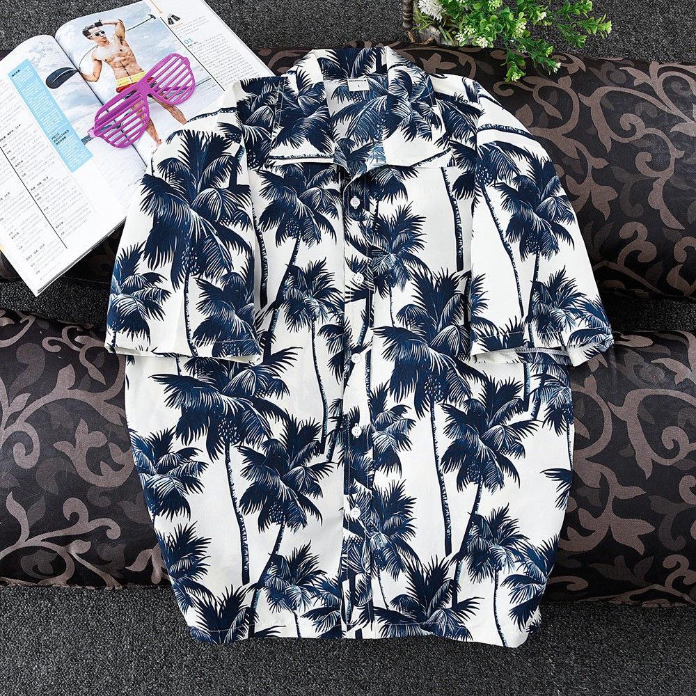 Stylish Men Holiday Short Sleeve T-shirt With Vibrant Hawaiian Floral Patterns